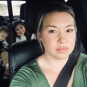 Meet your Posher, Brooke